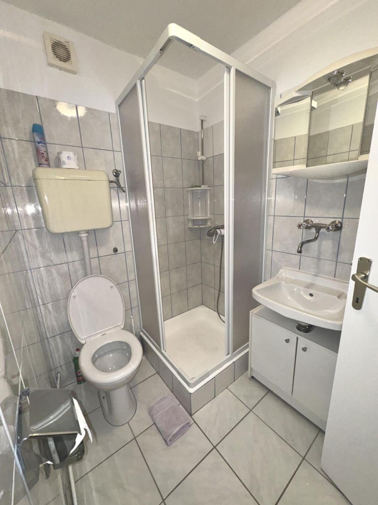 And Makaj Apartment